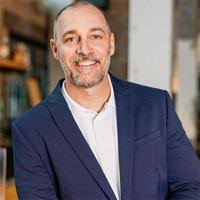 Chris Elliott Joins Cumulus Cincinnati To Program WNNF/WOFX-FM