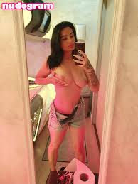 Loredanaa_lavi97  https:  maris.loredana99 Nude Leaks OnlyFans Photo 53  - Nudogram v2.0