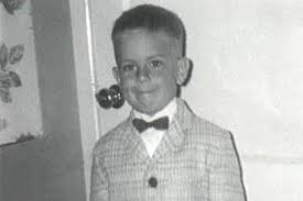 Born in germany to a german mother and american father. Bruce Willis Biography Personal Life Age Height Photos Movies Daughter 2021