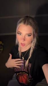 Erica Robison's Instagram, Twitter & Facebook