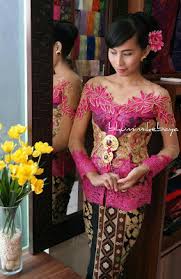 50 Model Baju Kebaya Bali Modifikasi Modern 2021 Update Terbaik Model Kebaya Modern Terbaru
