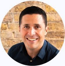 Robert Weisz's Instagram, Twitter & Facebook