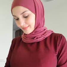 Halim (lahir 2 mac 1979) atau lebih dikenali sebagai fiza halim adalah seorang penyanyi dan pelakon wanita malaysia. Bahagianya Fiza Halim Punya Mentua Bekas Mentua Yang Penyayang Memahami Nona
