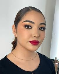 Carmen Lucia's Instagram, Twitter & Facebook