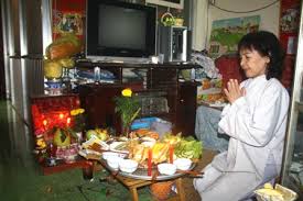 Trong phiên cuối cùng của năm canh tý, lực đỡ của thị trường không đến từ nhà đầu tư ngoại, khi trong phiên cuối năm họ bán ròng hơn tỉ đồng. Nghi Thá»©c Lá»… Táº¥t Nien Cuá»'i NÄƒm
