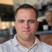 90+ "Tragas" profiles