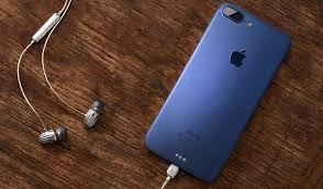 The maxisone 128 plan (rm128/month) comes with 10gb of data, followed by the maxisone 158 (rm158/month) at 15gb. Which Telco Has The Best Iphone 7 Plan Let S Find Out Zing Gadget