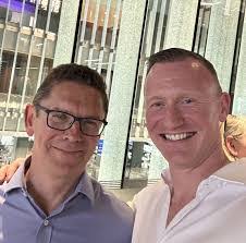 Kerry Huynh's Instagram, Twitter & Facebook