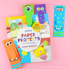 Check out this tutorial and learn how to recreate this charming little fellow. How To Make Diy Monster Bookmarks I Heart Crafty Things