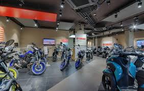 Dynamic sport est un concessionnaire yamaha. Patrick Pons Votre Concessionnaire Exclusif Yamaha Moto A Paris 75 Avenue De La Grande Armee 75016 Et Bastille 75011 En Ile De France