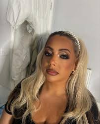 Sooo pretty feral is moving location...