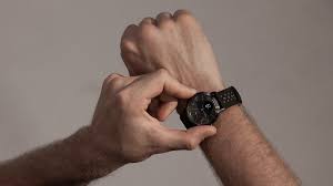 The only difference is a new silicon strap, a logo swap, and a couple of new features which we'll come to later. Withings Steel Hr Sport Review Still Holding Strong In 2020 The Au Review