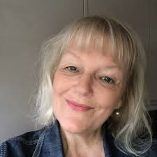 Today Millie Judd, Ella Wrench and I joined a panel of students at Oxford  Brookes University ACP (Associate College Partner) conference. It was an  opportunity to discuss and answer questions around… |