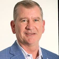 Lonnie Snyder's Instagram, Twitter & Facebook