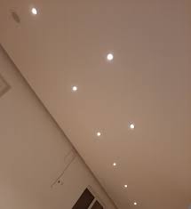 Uns zumindest war es das wert und. Unsere Abgehangte Decke Mit Indirekter Beleuchtung Und Spots Wir Zuhause