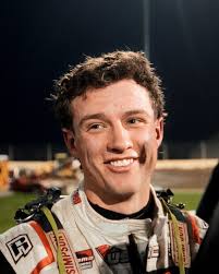 Kale Drake (@kaledrake_) • fotos e vídeos do Instagram