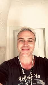 The incredible Fred Mandel has just dropped his new album, check it out!  He’s played with everyone from Queen to Elton John to Alice Cooper to Pink  Floyd and many, many more. Fred is one of the finest ...