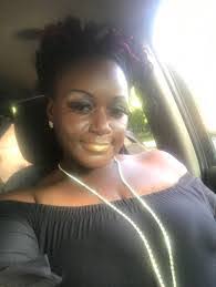 Stacy Souza's Instagram, Twitter & Facebook