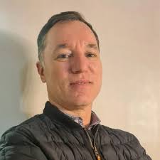 Parabéns ao Daniel Martin Ely e à Rosani Elisabete Graebin que tão bem  representaram o UniTEA hoje🙏🏼💙