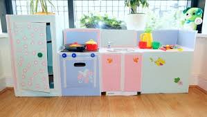 Kreative Ideen Aus Karton Kinderkuche Selber Bauen Anleitung Haus Dekoration Mehr Kinderkuche Selber Bauen Kartonhaus Selber Bauen Anleitung