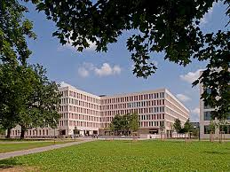 Bar im keller des wohnheims der esg und khg auf dem campus westend jeden 1. Goethe University Campus Westend Ii Lindner Group