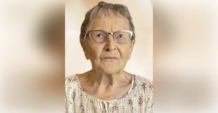 Obituary information for E. "Joyce" Willis (nee Newsom)