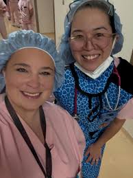 🌟RESIDENT SPOTLIGHT🌟 💫 Lauren Everett, MD from @umd_anesthesia 💫 Where  are you from? Santa Barbara, CA 📍 Undergrad: Barnard College in NYC 📖  Graduate School: Post-bacc at Barnard College 📚 Medical School: