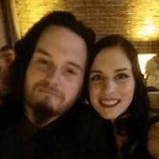 Christa Bragg's Instagram, Twitter & Facebook