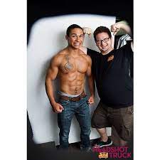 Bts Of Co Founder Photographer Adamhendershott And Noah Gray Cabey From Heroes And Mywifeandkids Too Fun My Wife And Kids Headshots Photographer