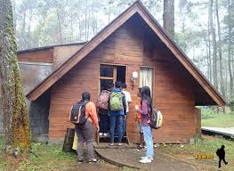 Dapatkan kadar hotel promosi termurah berhampiran grafika cikole park, pelbagai pilihan bagi semua bajet pada laman web tempahan hotel dalam talian traveloka Menginap Di Rumah Hobbit Grafika Cikole Jalan Jalan Kenai