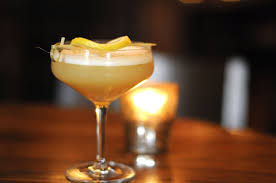 Build Your Own Whiskey Sour At Theribbonnyc Happyhour Each Day From 4 7pm Cocktails Uws Enjoy Apricot Blackberry St Whiskey Sour Beer Pairing Bar Drinks