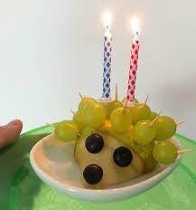 Kuchen backen für kindergarten geburtstag apfelkuchen rezept: Obsttiere Fur Kinder Auch Eine Alternative Zum Geburtstagskuchen Fur Kinder Ohmylife Oh My Life