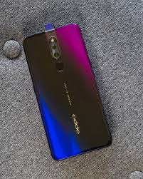 Gsmarenateam Smartphone Telephone Telephone Telephone Portable Telephone Portable Portable Gsm Mobil Telephone Intelligent Smartphone Telephone Portable