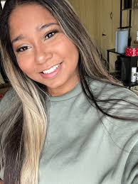 Introduction of a Travel Agent Specializing in Disney and Hotel Stays