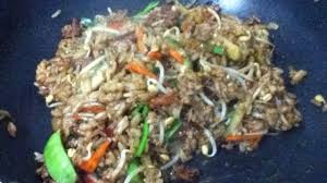 Oz uncooked wide rice noodles, cooked as directed on package. Make Delicious Mongolian Style Rice Diy Food Drinks Guidecentral Youtube