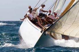 Crewed Sailing Yacht THE BLUE PETER