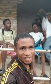 🚨 BARCELONE TREMBLE Meschack ELIA arrive...