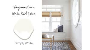 Top left to right chantilly lace, glacier white, dove white, cotton balls. The Best 8 Benjamin Moore White Paint Colors In 2021