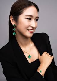 VCA マラカイト マジックアルハンブラネックレス ヴァン クリーフ&アーペル マジックアルハンブラネックレス マラカイト