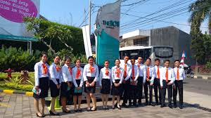 Beberapa universitas negeri dan swasta di indonesia menyediakan pilihan jurusan pariwisata. Smk Sekolah Kesatuan Bogor Unity In Diversity