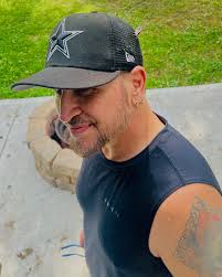 What does it mean when a butterfly lands