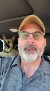 Ashley Huling's Instagram, Twitter & Facebook