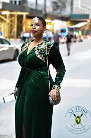 Around Fffweek The Masquerade Ball At Full Figured Fashion Week Https Thecurvyfashionista Masquerade Ball Outfits Masquerade Outfit Masquerade Ball Dresses