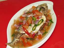 Ikan kembung(ikan direbus dengan sedikit garam dan asam keping) bahan untuk air asam: Resepi Ikan Kembung Rebus Air Asam Sedap