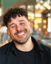 Alejandro Capella (@pipocapella) • Instagram photos and videos