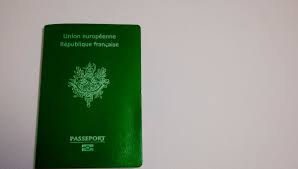 L'annonce de l'implantation prochaine d'un passeport vaccinal semble déjà avoir un impact sur la campagne de vaccination au québec. Passeport Vaccinal Pour Les Voyageurs Cela Va S Imposer Peu A Peu Comme Les Tests Pcr Aujourd Hui