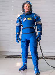 Jun 08, 2021 · amazon billionaire jeff bezos will fly to space this summer june 8, 2021, 12:47 pm the billionaire will become an astronaut this summer on blue origin's first crewed flight. Boeing S New Spacesuit Is Far Out Boing Boing