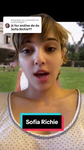 Descobrimos De Quem E O Vestido Da Lorena