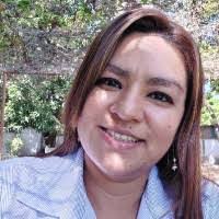 Aracely Lemus's Instagram, Twitter & Facebook