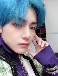 Pin By À¸ À¸à¸²à¸ à¸² À¸ªà¸­à¸à¹à¸¡ À¸­à¸ On Taehyung Taehyung Red Hair Blue Hair Kim Taehyung No photos are mine unless otherwise stated. pinterest
